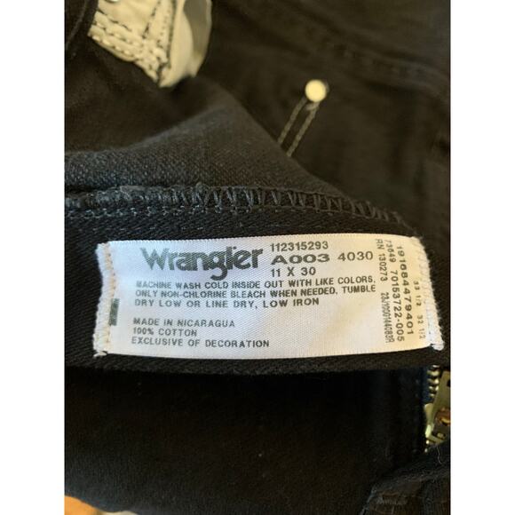 Wrangler jeans black size 11 women's 32/30 straight leg - Picture 2 of 6